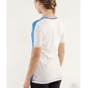 Lululemon Devotion Short Sleeve Tee Beaming Blue / Heathered Polar Cream